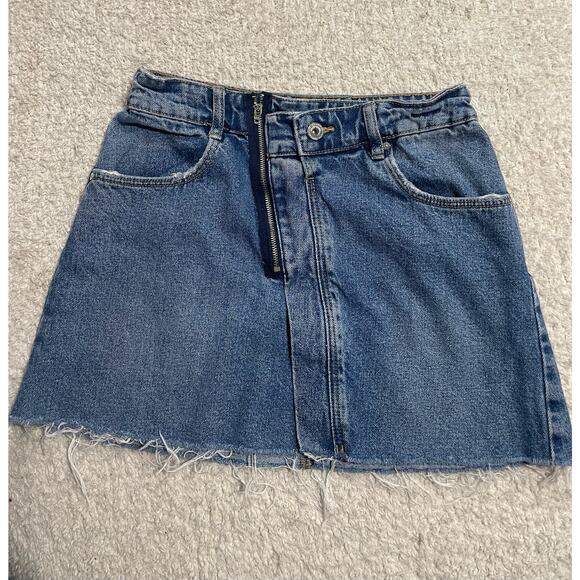 Zara TRF Denim IX'D Makers Mini Skirt Womens Small Asymmetrical Jean Frayed Hem - Picture 1 of 10